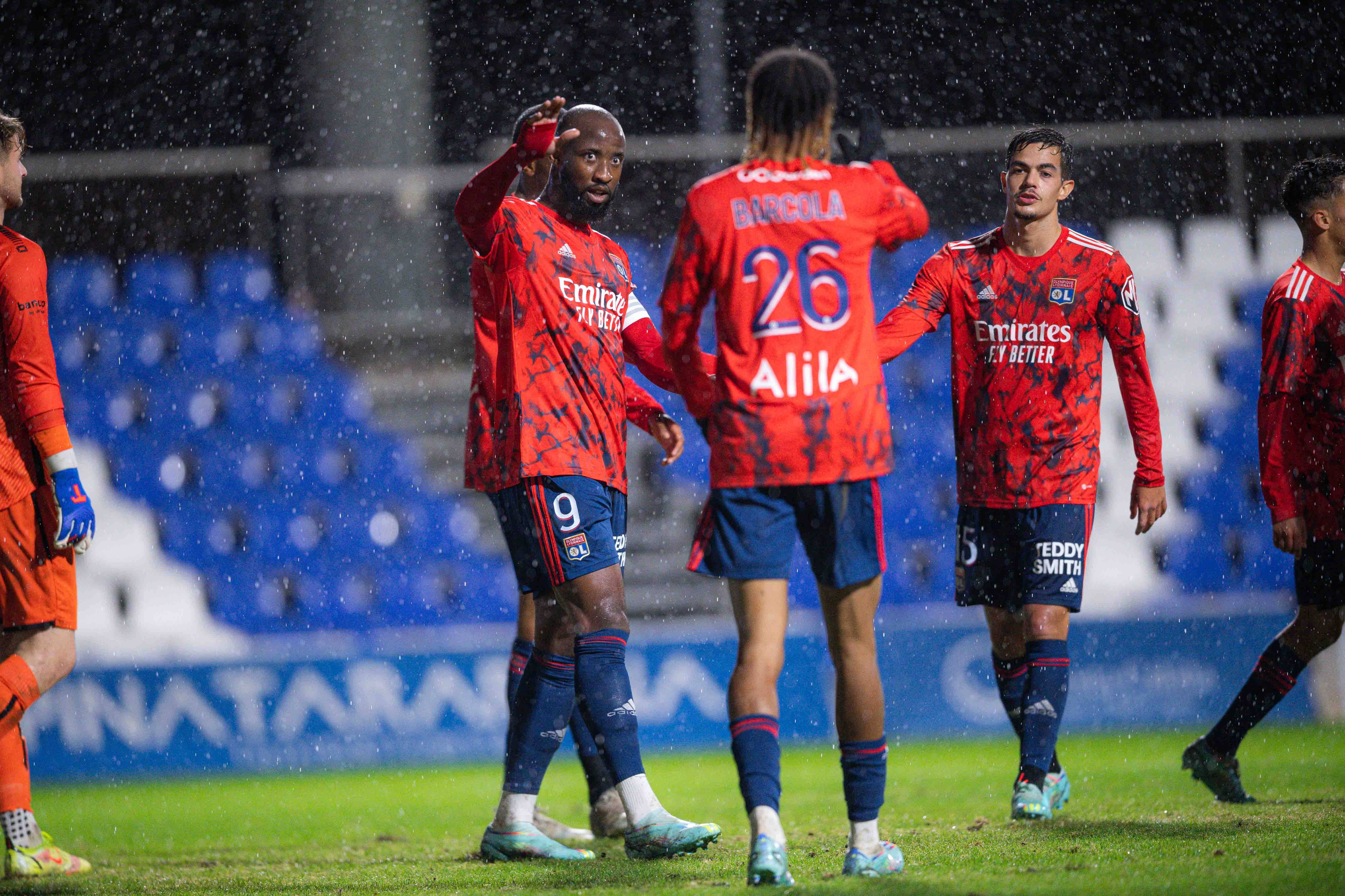 OL OH Louvain les Gones s'imposent face aux Belges (53)